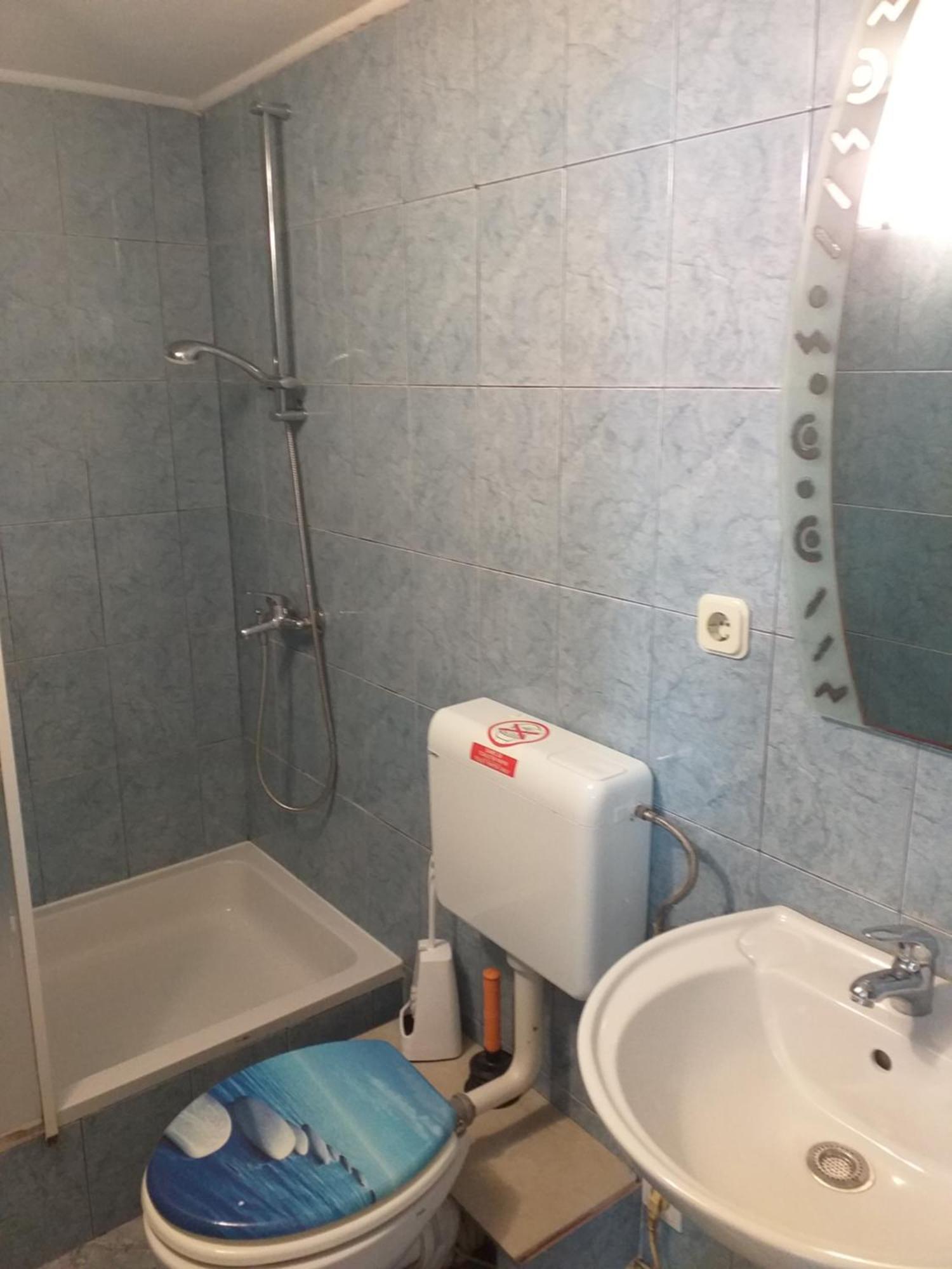 Mirela Appartement *